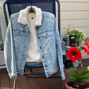 Denim jacket with faux fleece lining Sz S